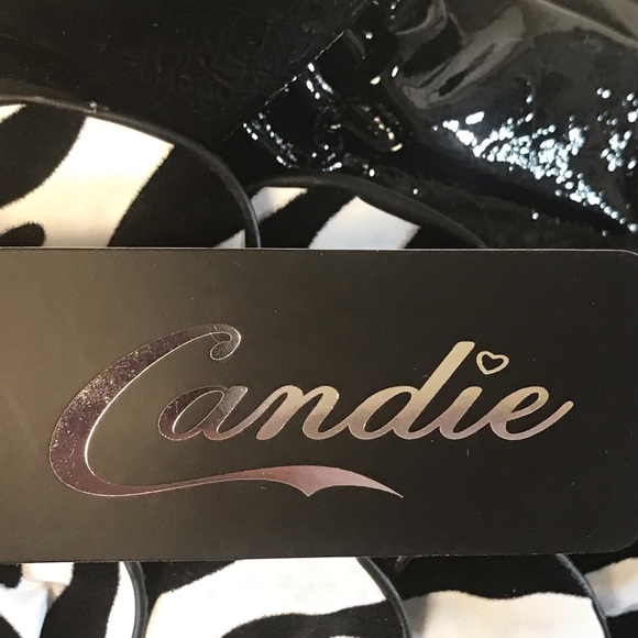 Candies Zebra Vegan Black Patent Shoulder Bag - Picture 5 of 8